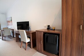 Mission Beach Resort