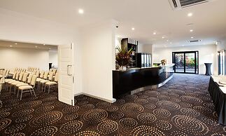 Mission Beach Resort