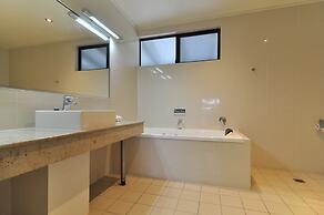 Mission Beach Resort