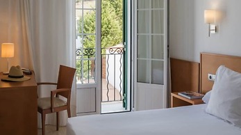 Hotel Jeni & Restaurant