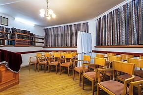 Inbar Hotel