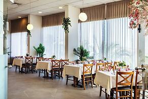 Inbar Hotel