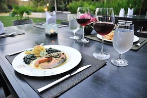 Aruntara Riverside Boutique Hotel
