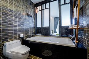 Aruntara Riverside Boutique Hotel
