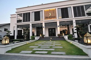 Aruntara Riverside Boutique Hotel