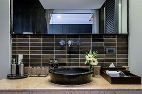 Aruntara Riverside Boutique Hotel