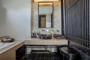 Aruntara Riverside Boutique Hotel