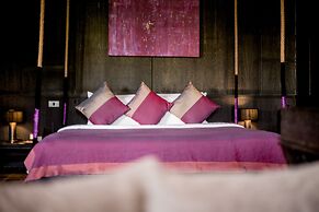 Aruntara Riverside Boutique Hotel