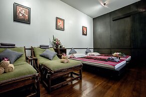 Aruntara Riverside Boutique Hotel