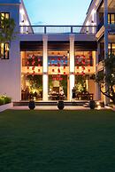 Aruntara Riverside Boutique Hotel