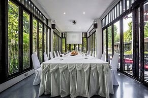 Aruntara Riverside Boutique Hotel