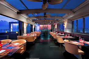 JEN Maldives Male by Shangri-La