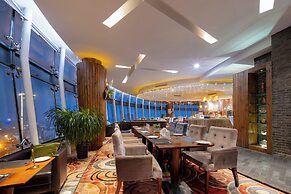 Maanshan Haiwaihai Crown Hotel