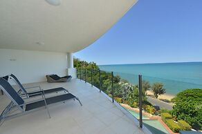 Bellevue At Trinity Beach