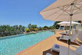 Bellevue At Trinity Beach