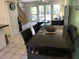 Coral Beach Noosa Resort