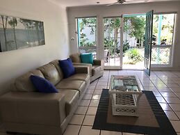 Coral Beach Noosa Resort