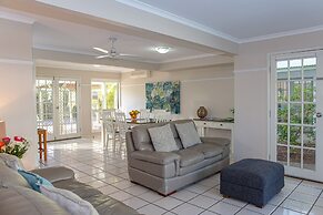 Coral Beach Noosa Resort