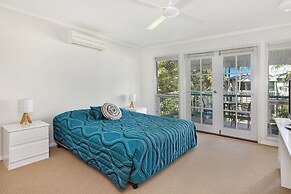 Coral Beach Noosa Resort