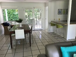 Coral Beach Noosa Resort