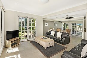 Coral Beach Noosa Resort