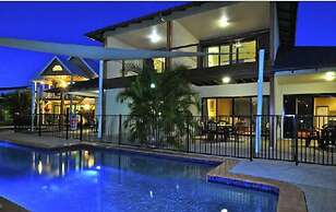 Edge on Beaches Agnes Waters 1770