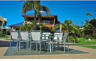 Edge on Beaches Agnes Waters 1770