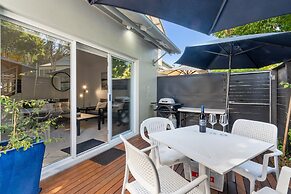 Noosa Entrance Waterfront Resort