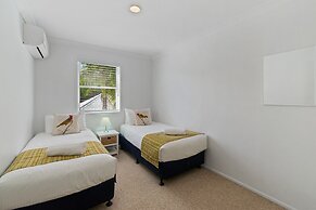 Noosa Entrance Waterfront Resort