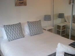 Noosa Entrance Waterfront Resort