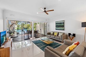 Noosa Entrance Waterfront Resort