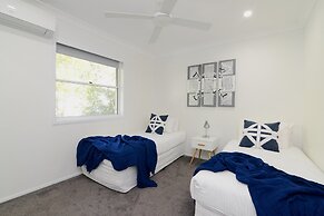 Noosa Entrance Waterfront Resort