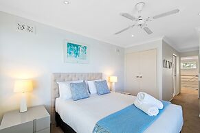 Noosa Entrance Waterfront Resort