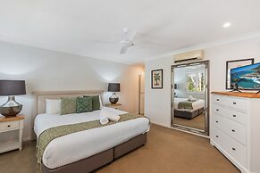 Noosa Entrance Waterfront Resort