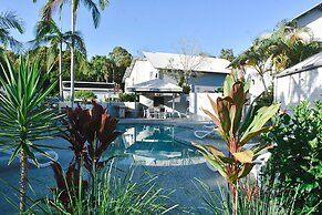 Noosa Entrance Waterfront Resort