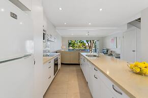 Noosa Entrance Waterfront Resort