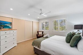 Noosa Entrance Waterfront Resort