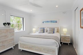 Noosa Entrance Waterfront Resort