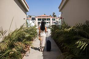 Kumara Serenoa by Lopesan Hotels