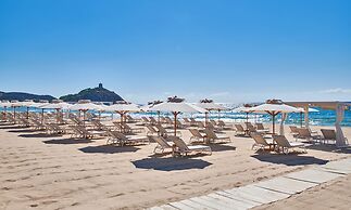 Conrad Chia Laguna Sardinia