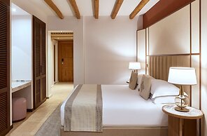 Conrad Chia Laguna Sardinia