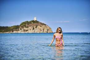 Conrad Chia Laguna Sardinia