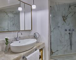 Conrad Chia Laguna Sardinia