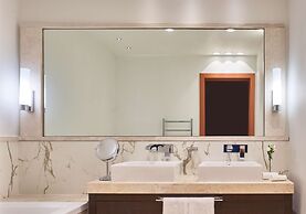 Conrad Chia Laguna Sardinia