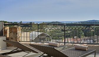 Conrad Chia Laguna Sardinia