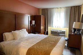 Ramada by Wyndham New York Times Square West