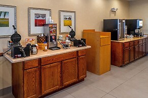 Country Inn & Suites by Radisson, Princeton, WV