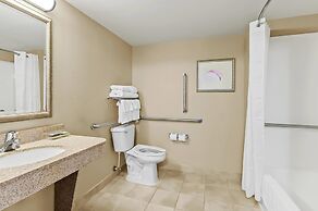 Country Inn & Suites by Radisson, Princeton, WV