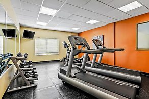 Country Inn & Suites by Radisson, Princeton, WV