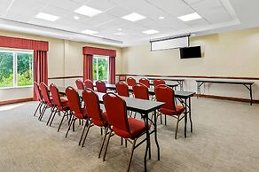 Country Inn & Suites by Radisson, Princeton, WV